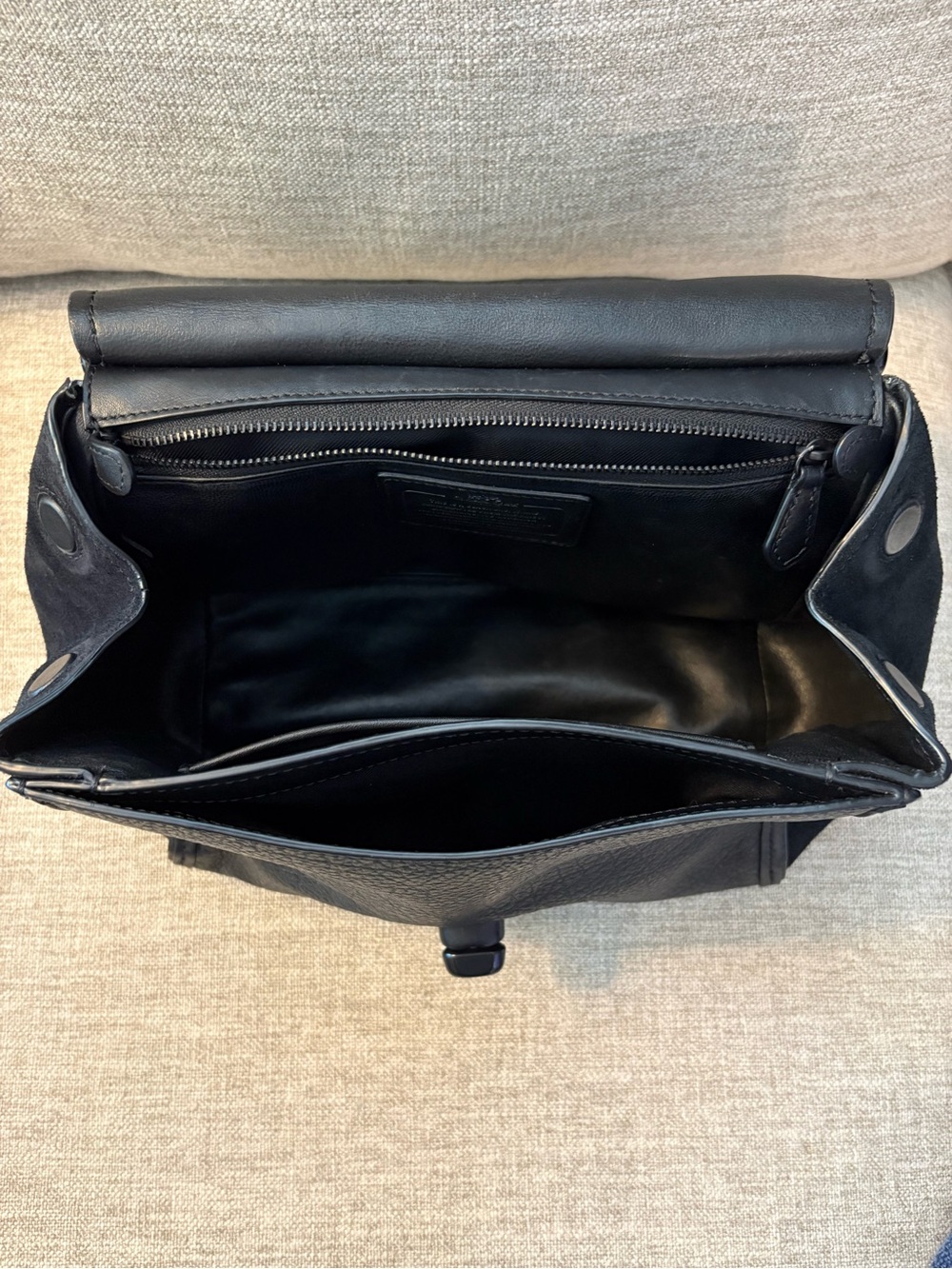 Coach Vintage Black Small Suede & Leather Satchel Top Handle Turnlock with Strap - Picture 5 of 14